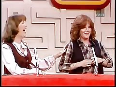 Debralee scott mengekspos payudaranya