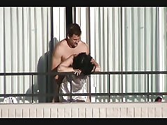 Picking up on balkon