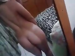 Menampilkan tubuh