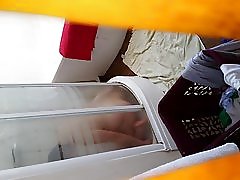 Orgasme di kamar mandi