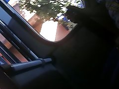 Saya pikir dia suka penisku