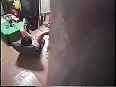 Memata-matai bukan adikku keriting masturbasi di kamar tidur