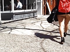 Di jalan