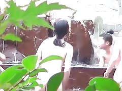 Voyeur - Jepang. sebuah gaggle dari gadis-gadis